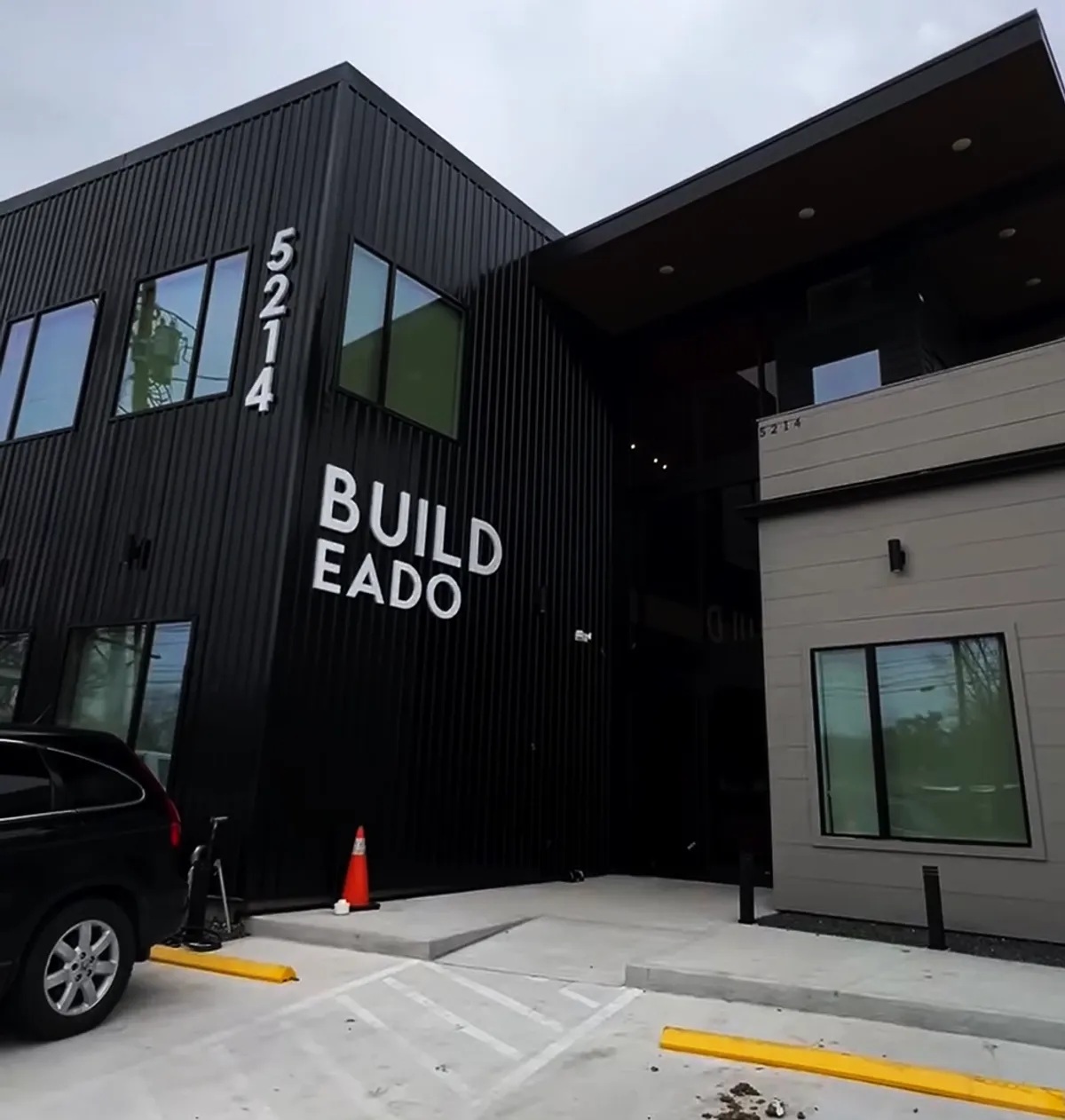 Blueprint for Success: Transforming Your New Headquarters Into a Thriving Workspace